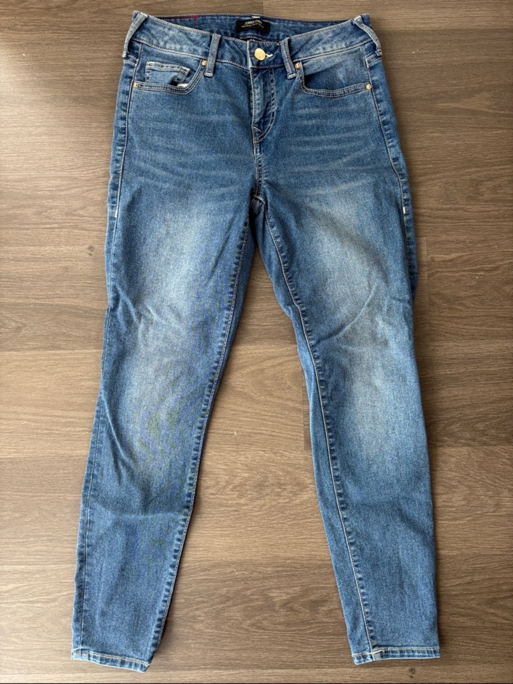 True Religion Jennie Curvy Super Skinny Jeans